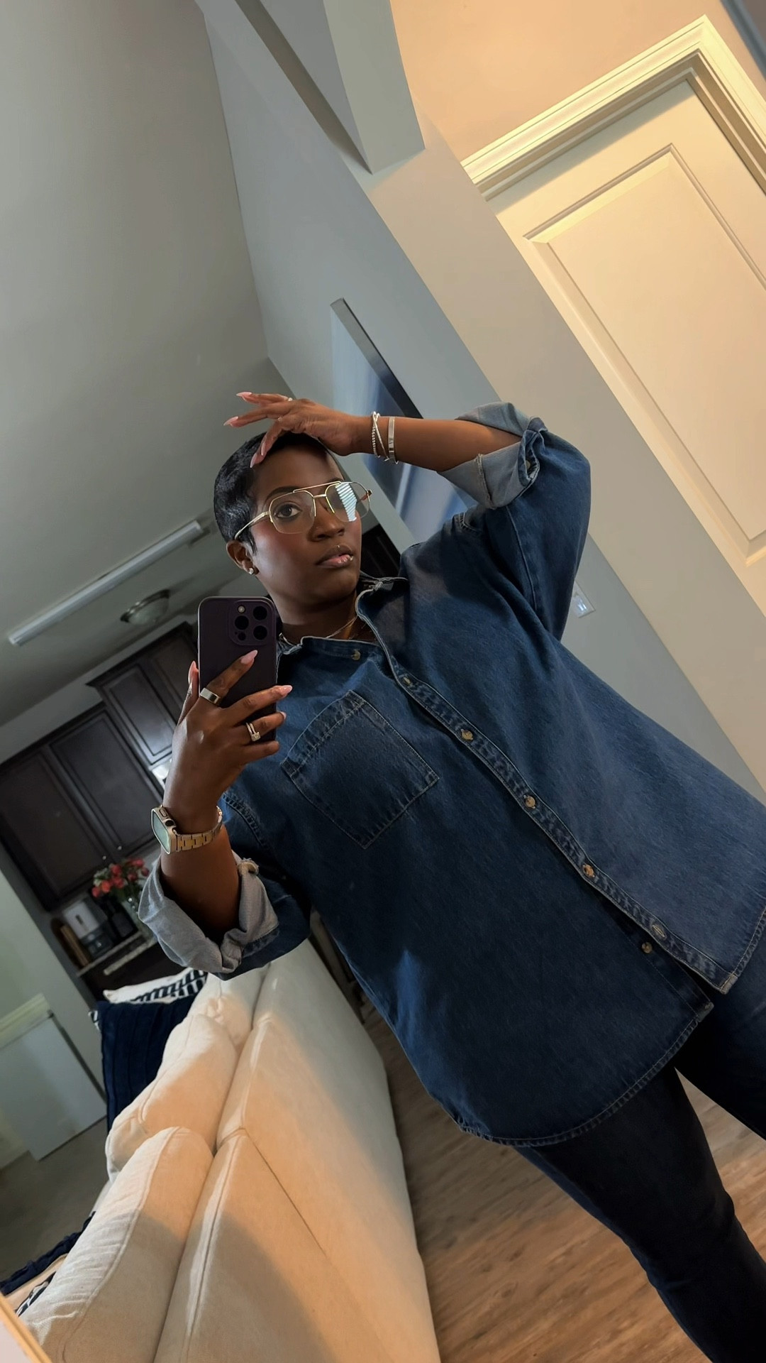 I love a good denim on denim moment! 💜 

#LTKBeauty #LTKStyleTip #LTKMidsize