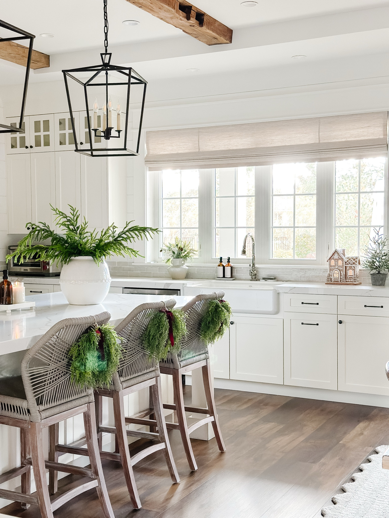 Holiday kitchenn

#LTKHome #LTKHoliday