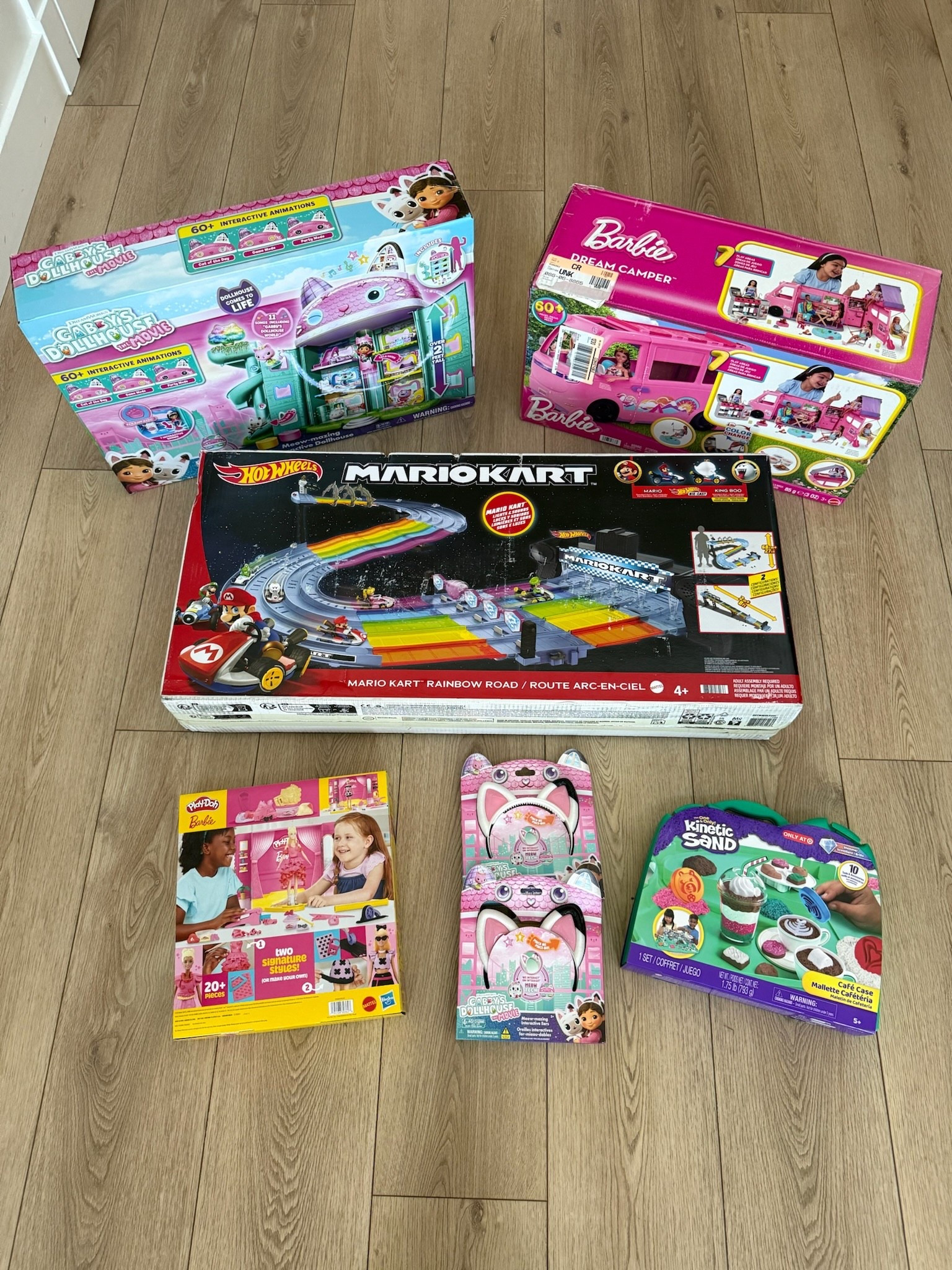 #ad #TargetPartner 🏎️ @target Where my Mario Kart fans at? You guys, Jack hasn’t stopped playing with this Mario Kart inspired, Hot Wheels race track since we got it! Not gonna lie - Chase and I have played with it a fair amount too lol. This one will definitely be a hit for the bigger kids this year. 🙌 So don’t miss it! High sell-out risk!

You can find everything linked on my @shop.ltk @shannonwillardson #ad #TargetFinds #Target #Toys #liketkit https://liketk.it 