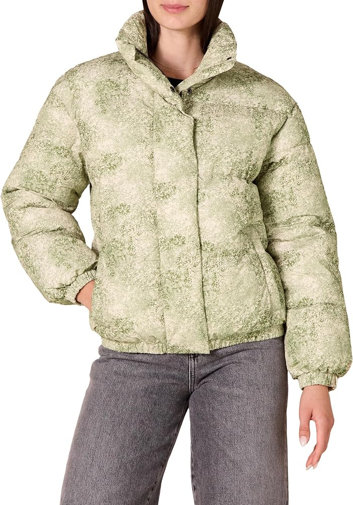Amazon Essentials Women's Relaxed-Fit Mock-Neck Short Puffer Jacket (Available in Plus Size) (Pre... | Amazon (US)