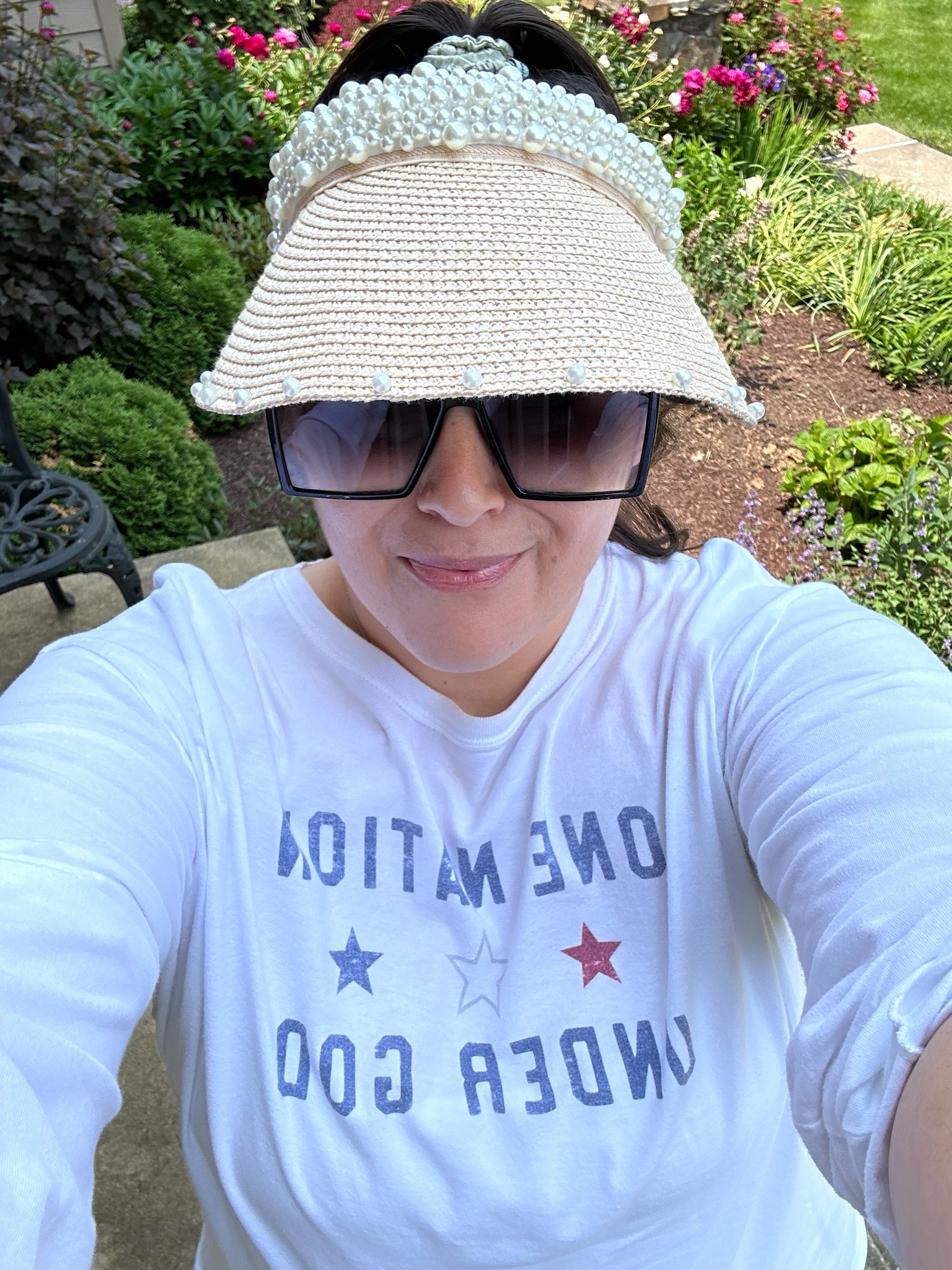 What I wear for a walk !

Shades: Ilia Skin Tint- Paloma ST9
Kosas glow IV: radiate
Tarte glow wand: alight
Hourglass concealer: Créme
WoW Root cover up: black 