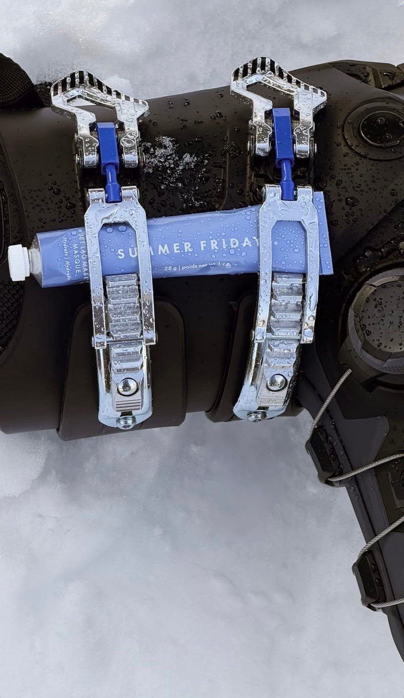 Summer Fridays 🩵🎿

#beauty #makeup #skincare #summerfridays #cosmetics travel 

#LTKmorningroutine #LTKselfcare #LTKBeauty