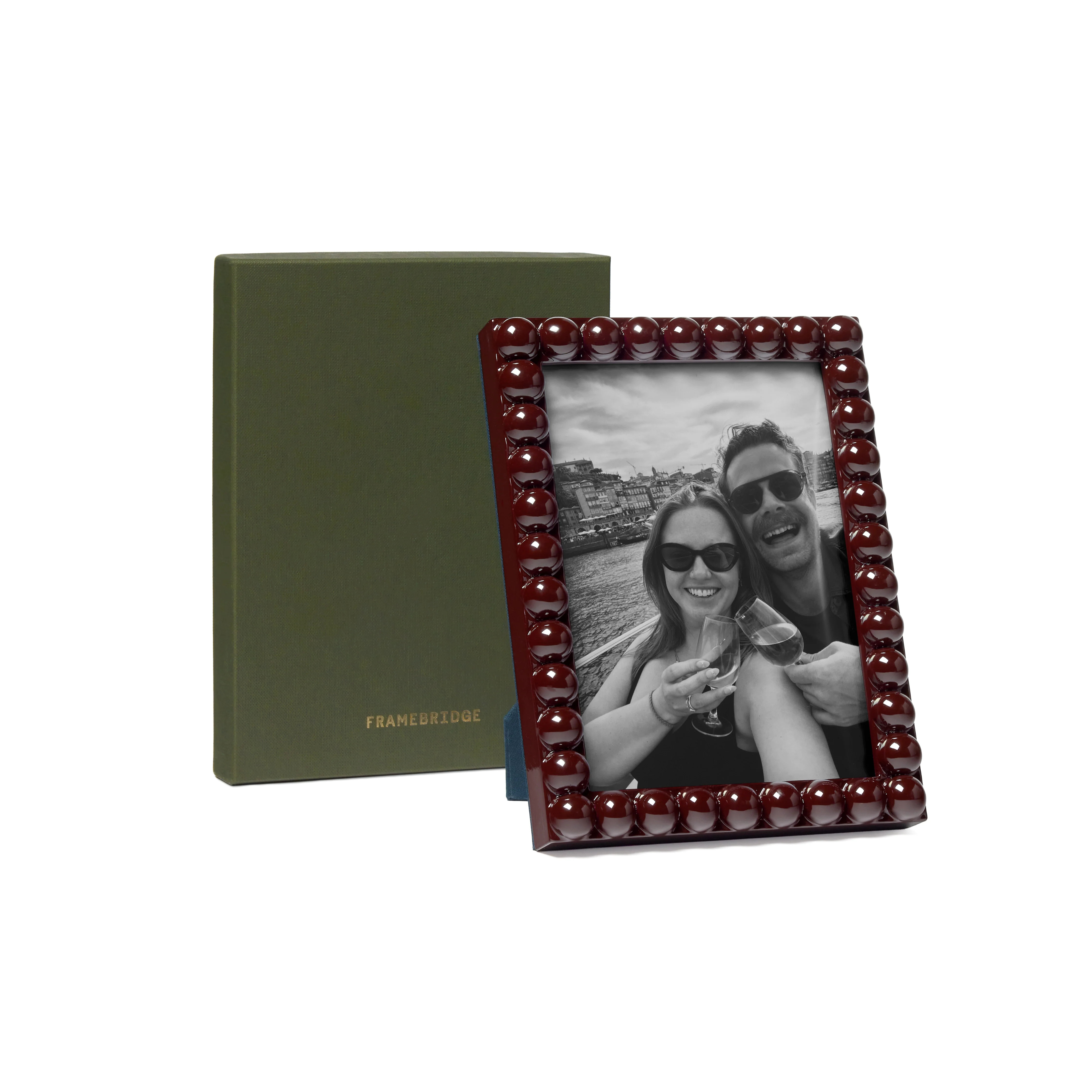 Bobbin Frame: 6x8 | Framebridge