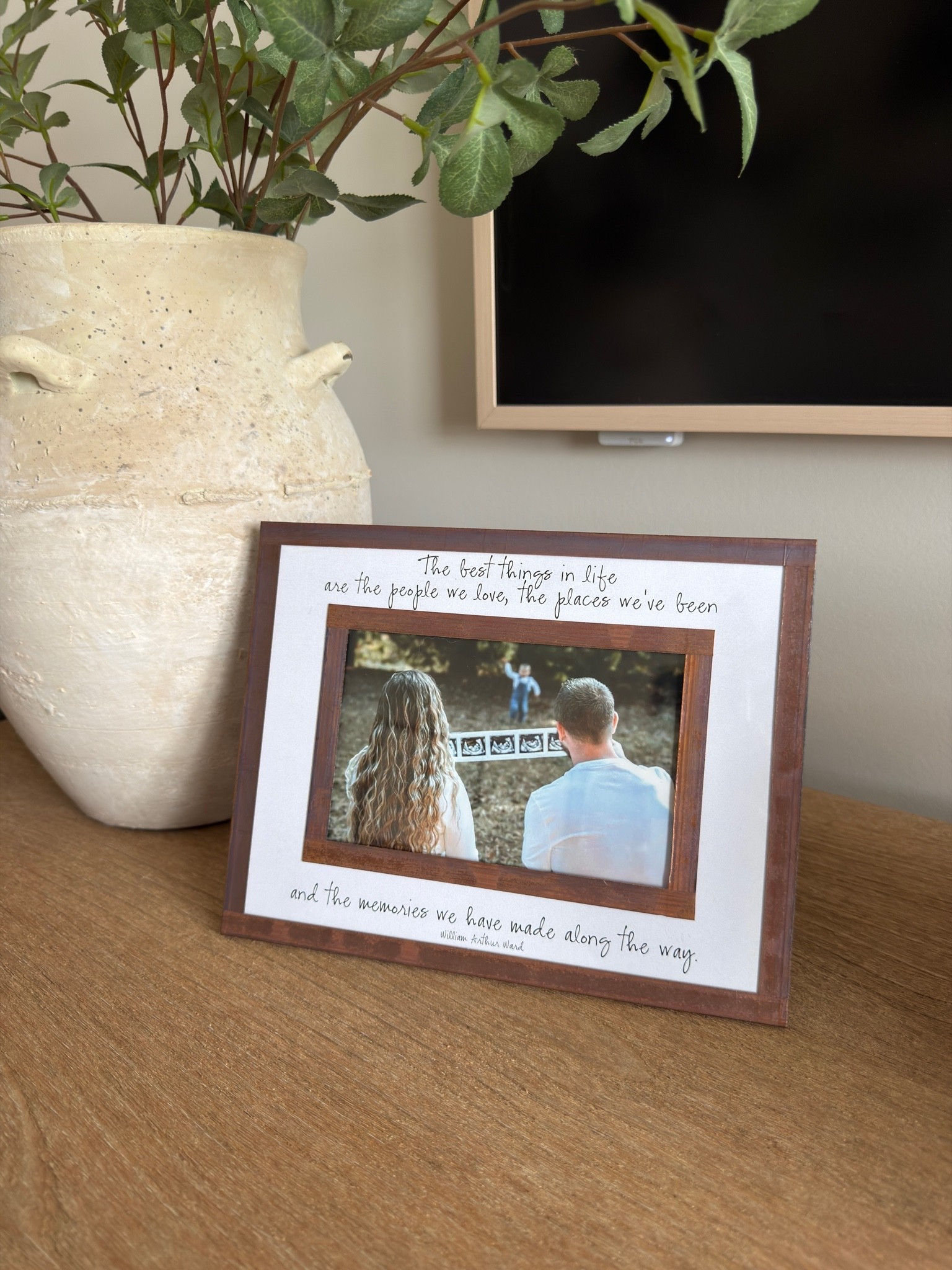 @bensgarden #ad A little something special for the home 🤎 I was gifted this beautiful picture frame from Ben’s Garden⁠ and I love how it makes a favorite photo feel even more meaningful. Their frames are handcrafted with antiqued copper and glass, making them such a beautiful keepsake or thoughtful gift! All of their items are hand crafted right in NY!

🏷️ picture frame, home decor, meaningful gifts, keepsake gifts, timeless home decor, coffee table decor, gift ideas, family photo decor

#LTKHome #LTKOver40
