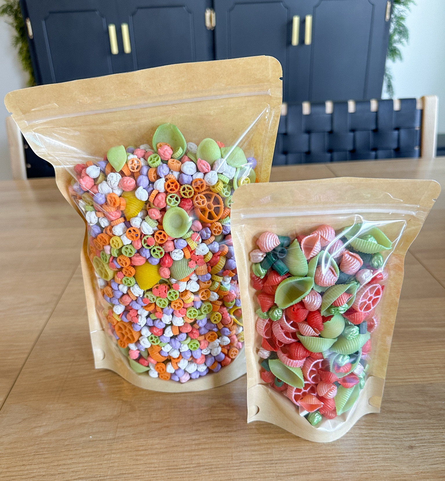 Sensory bin organization. The pouches work so well and they are really budget friendly! 

#sensorybin #homeorganization #mom