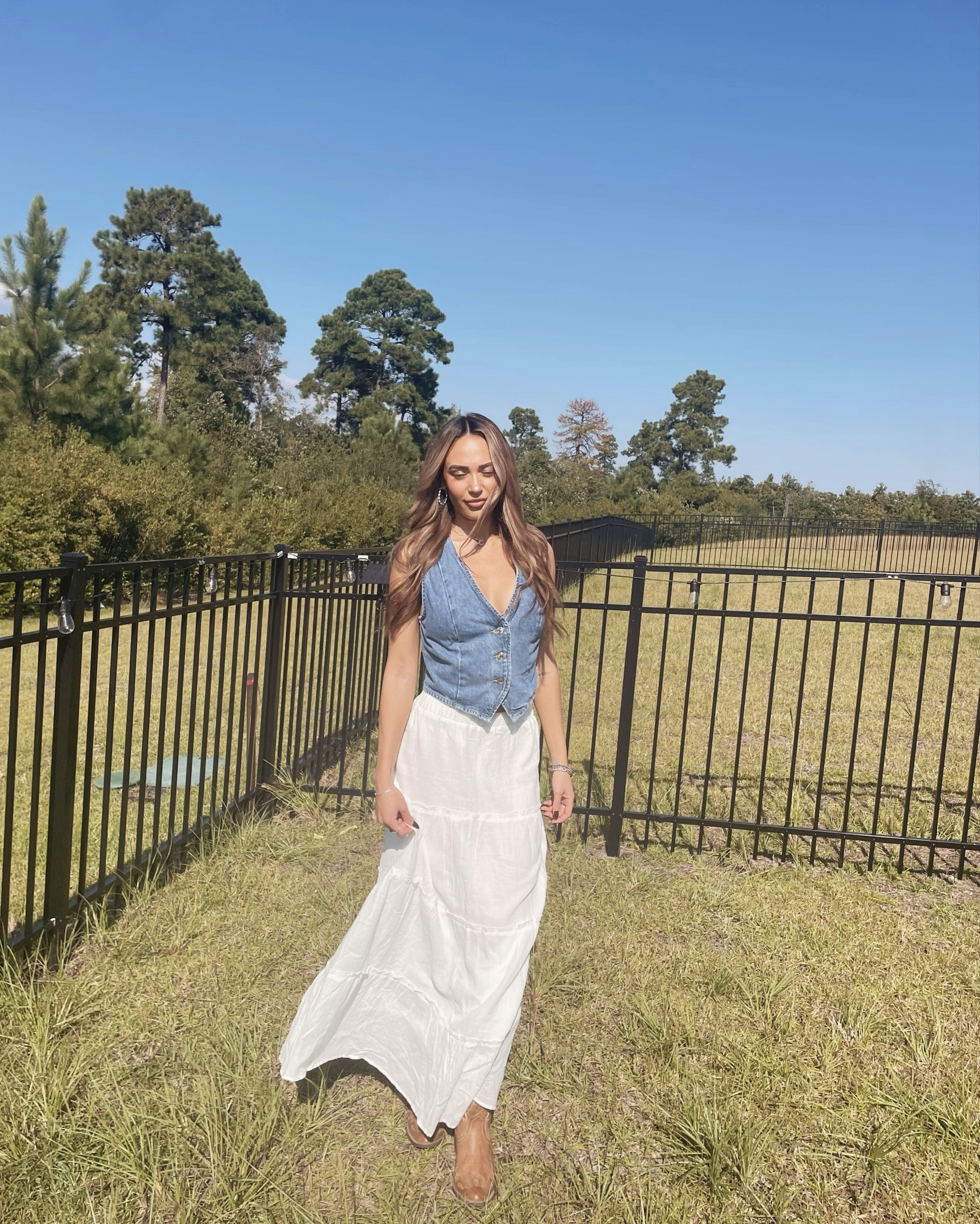 Coastal cowgirl 🌊🌾

#LTKSeasonal #LTKStyleTip