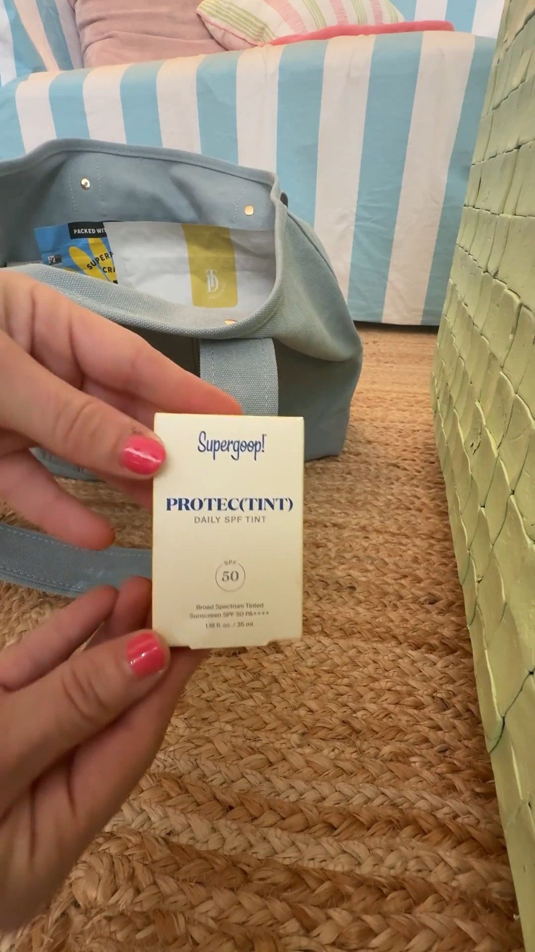 Packing a care bag for my post partum bestie!

#LTKdayinmylife #LTKBaby #LTKBeauty