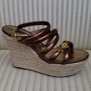 LOUIS VUITTON WEDGE SANDALS LV CLOVER DETAILS | Poshmark