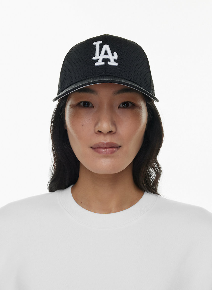 New Era Los Angeles Dodgers 59Fifty Hat in Black/White | 7 1/4 | Aritzia