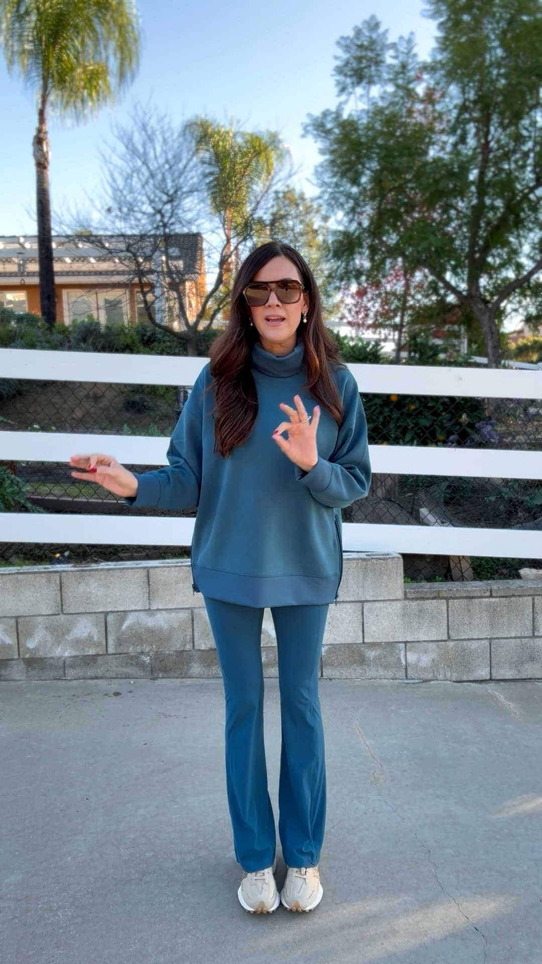 30% OFF OUTFIT!!
The look and feel of these pieces is giving expensive designer activewear, but they’re both target and currently 30% off 👏🏻👏🏻 this color is my absolute favorite. It’s beautiful😍
Extra small in the tunic and small in the leggings

#LTKFindsUnder50 #LTKFindsUnder100 #LTKSaleAlert