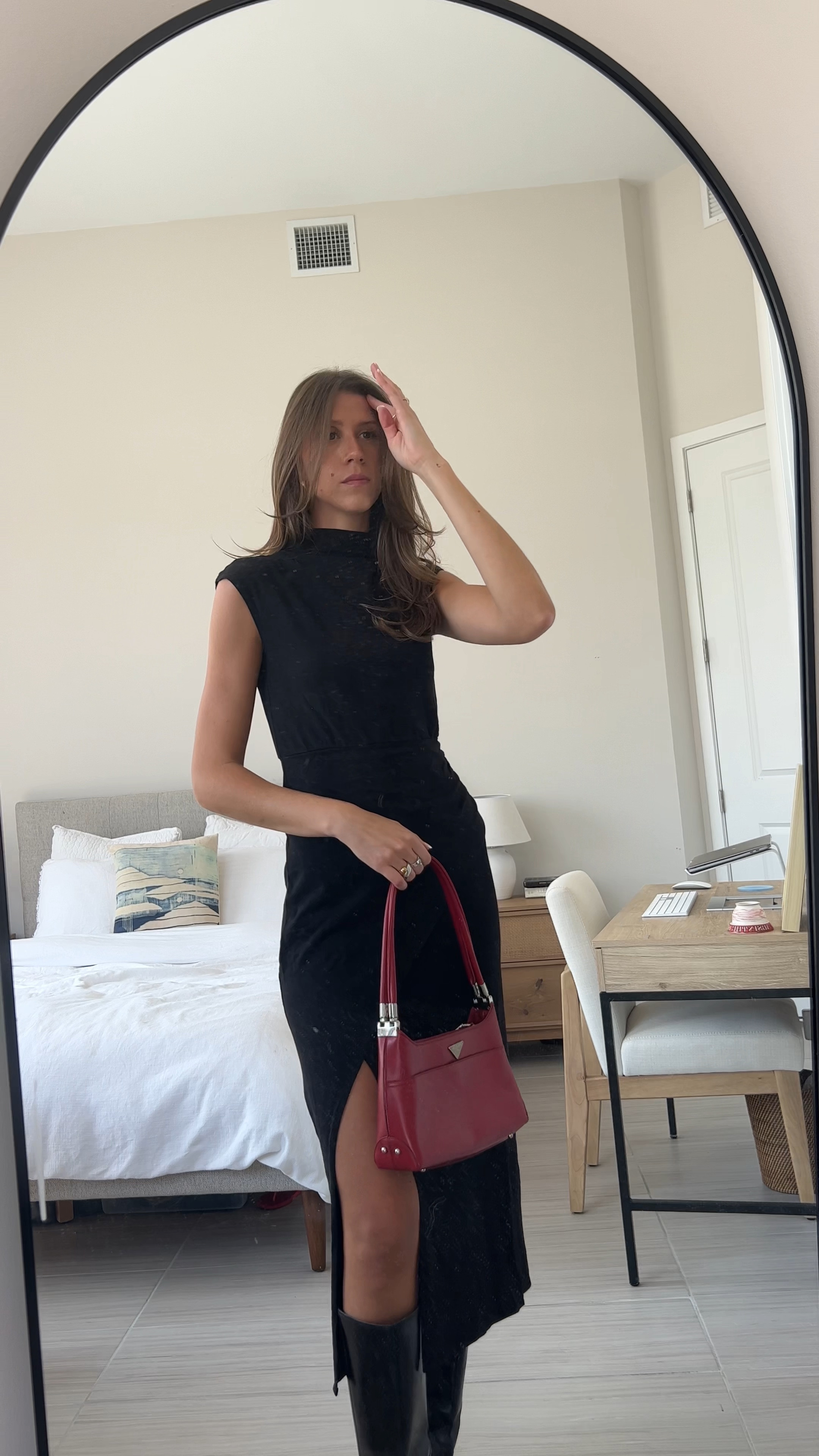 perfect black dress for fall & winter 

#LTKHoliday #LTKstyletip #LTKSeasonal