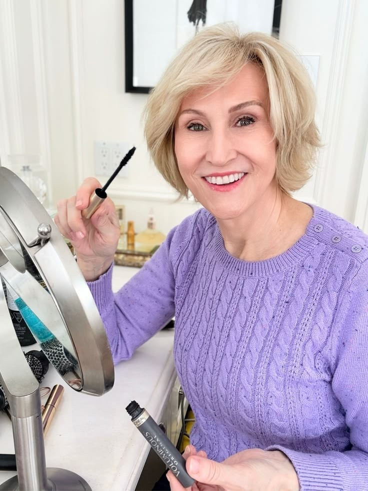 Let’s talk mascara for a second. 😉 The best one isn’t the most expensive — it’s the one that lifts, defines, and doesn’t flake by lunchtime. I look for something that adds length without clumps and keeps lashes soft, not crunchy. Because great lashes should look like your lashes… just better.

#LTKBeauty #LTKOver40 #LTKSeasonal