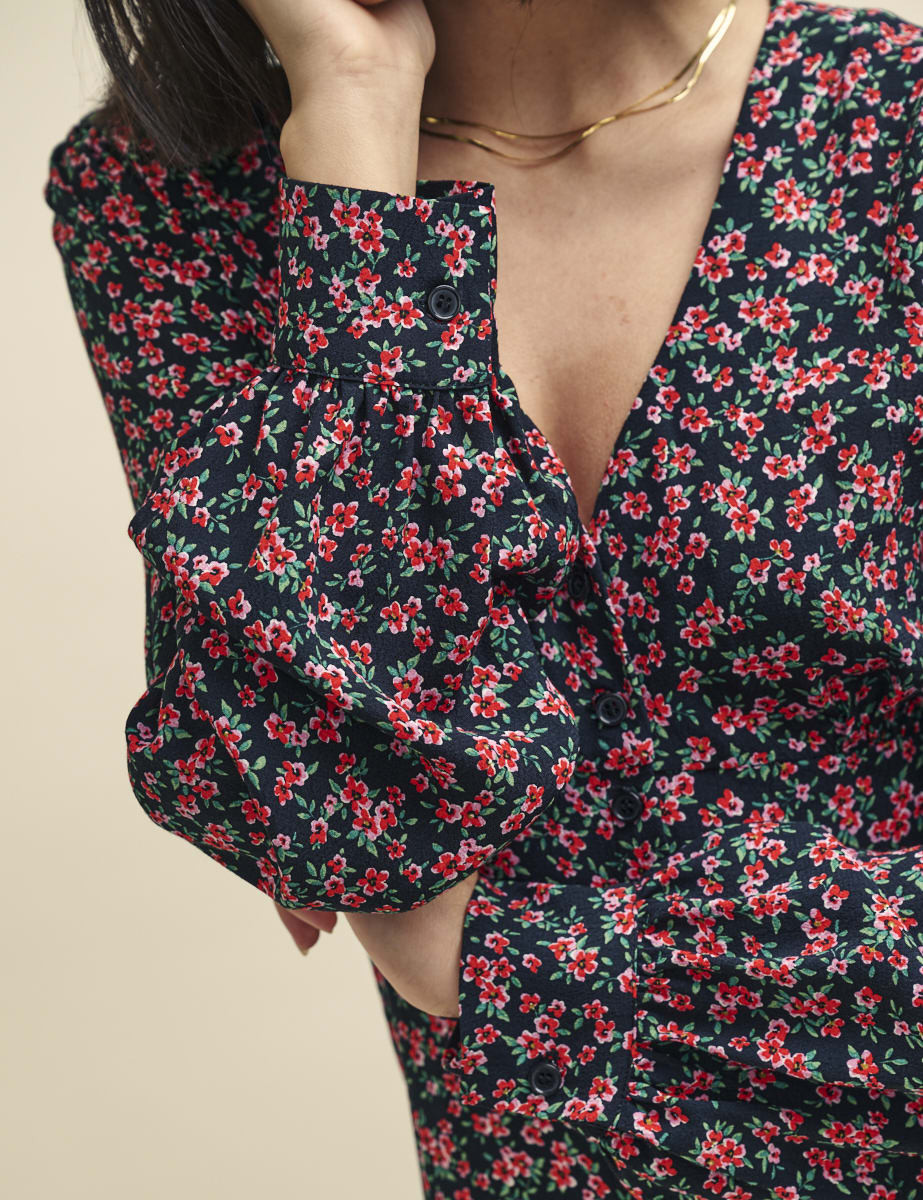 Black and Red Poppy Print Tasha Midi Dress | Nobody's Child