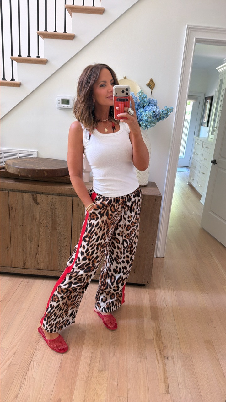 amazon pants and tank ♥️

#LTKootd #LTKSaleAlert #LTKBeauty