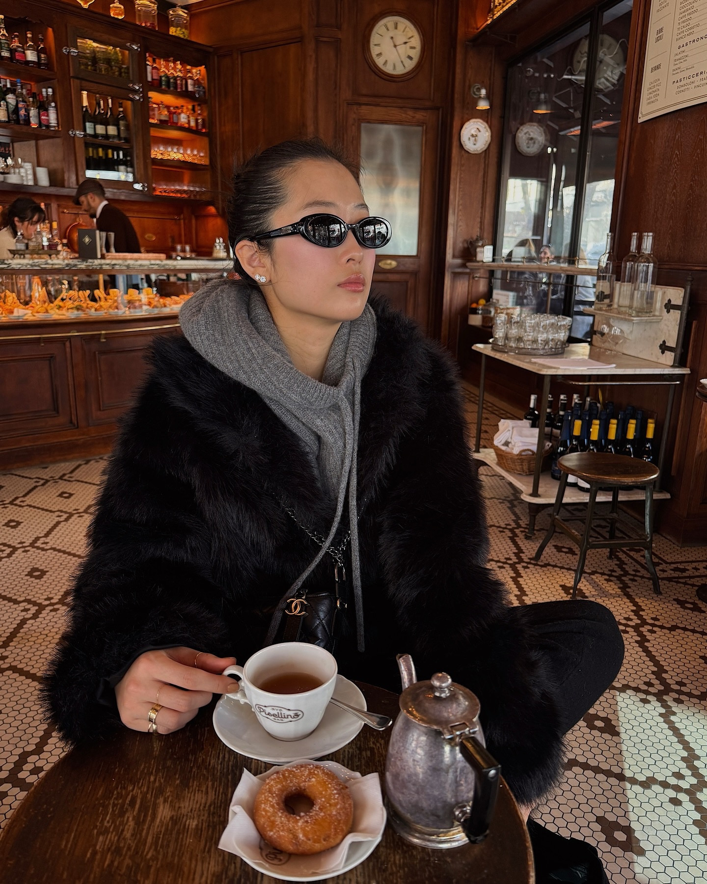 coming out of hibernation 🍩🫖🤎