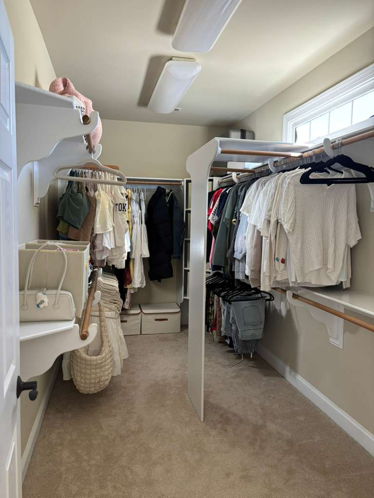 My walk-in closet organization 🧺💫
 

 

#LTKFindsUnder50 #LTKHome #LTKStyleTip