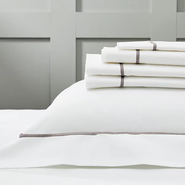 Savoy Flat Sheet | The White Company (UK)