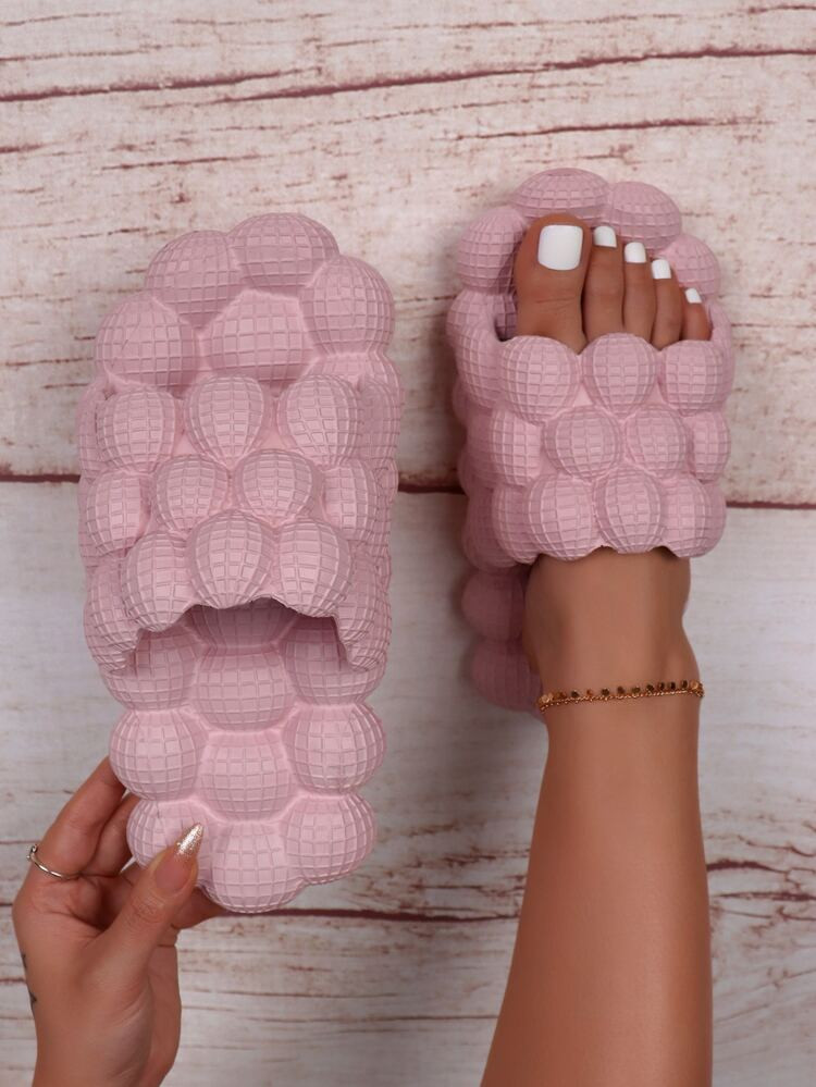 Textured Hollow Out Detail Bubble Slides | SHEIN