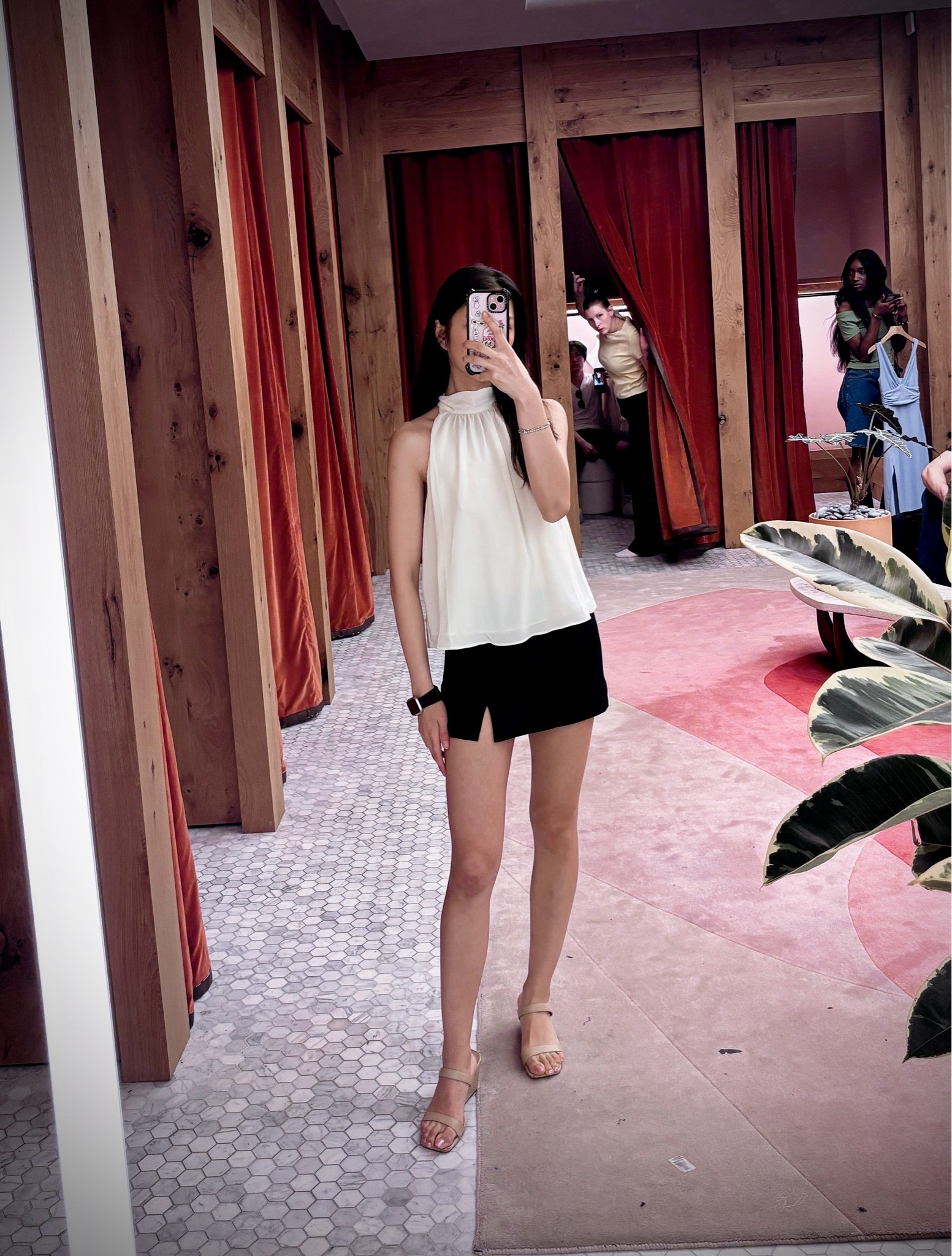 Found the most flowy top and cute skort from @Aritzia — not sure if I’d size down on the top next time though! I’m 5’4” in XS top here and 0 for the black skort.

#LTKSeasonal #LTKPetite