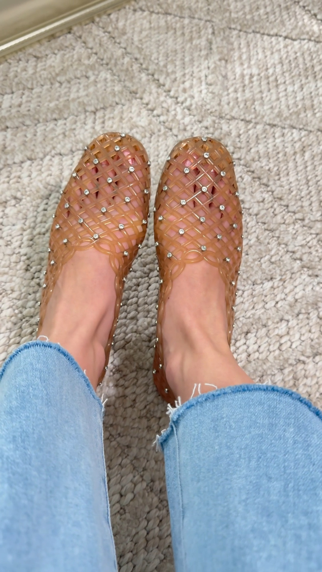 Rhinestone Jelly Sandals 🤩
20% off at one retailer: CODE: SPRINGBREAK (sale ends 3/12)

➡️Sizing: I tried on the size 7 and 8 and I went with the size 7, the 8 was way too big.  (I’m a size 7.5)— for reference, I’m more of a size 7/7.5 not a size 7.5/8

Jelly shoes, Steve Madden, spring sandals 

#LTKSaleAlert #LTKdayinmylife #LTKootd