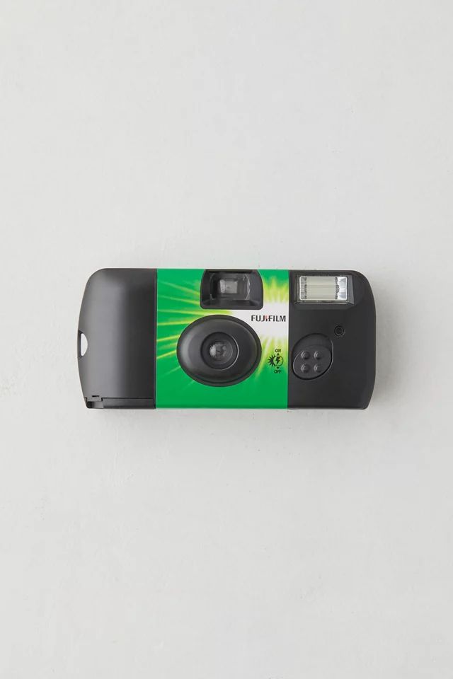 Fujifilm Fujicolor QuickSnap Flash 400 35mm Disposable Camera | Urban Outfitters (US and RoW)