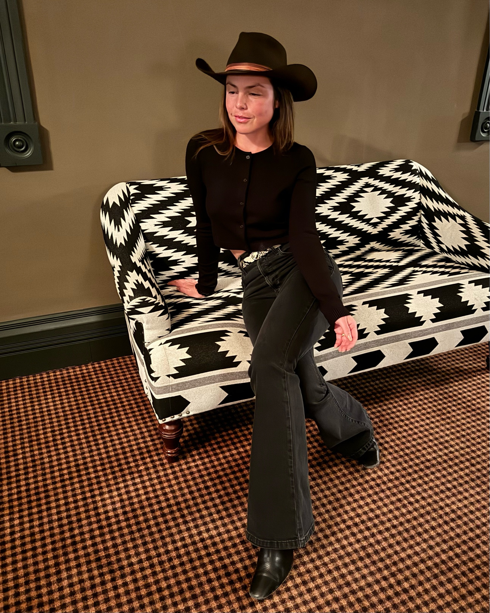 Aspen chic!! Kemosabe hat, favorite daughter jeans, we wore what crop top! The perfect winter look. My vibe this winter is basic but elevated. 

#LTKStyleTip #LTKSeasonal #LTKParties