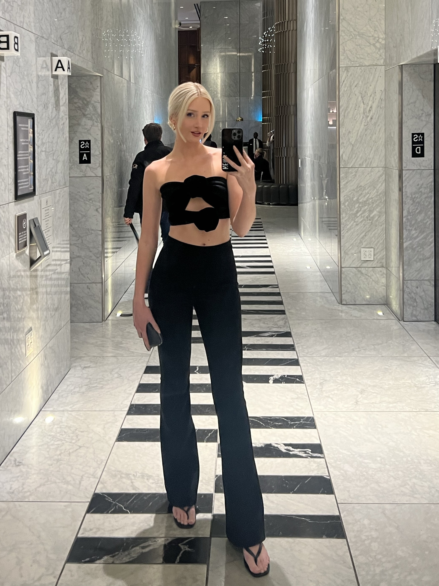 🖤 in LA


#LTKtravel #LTKparties