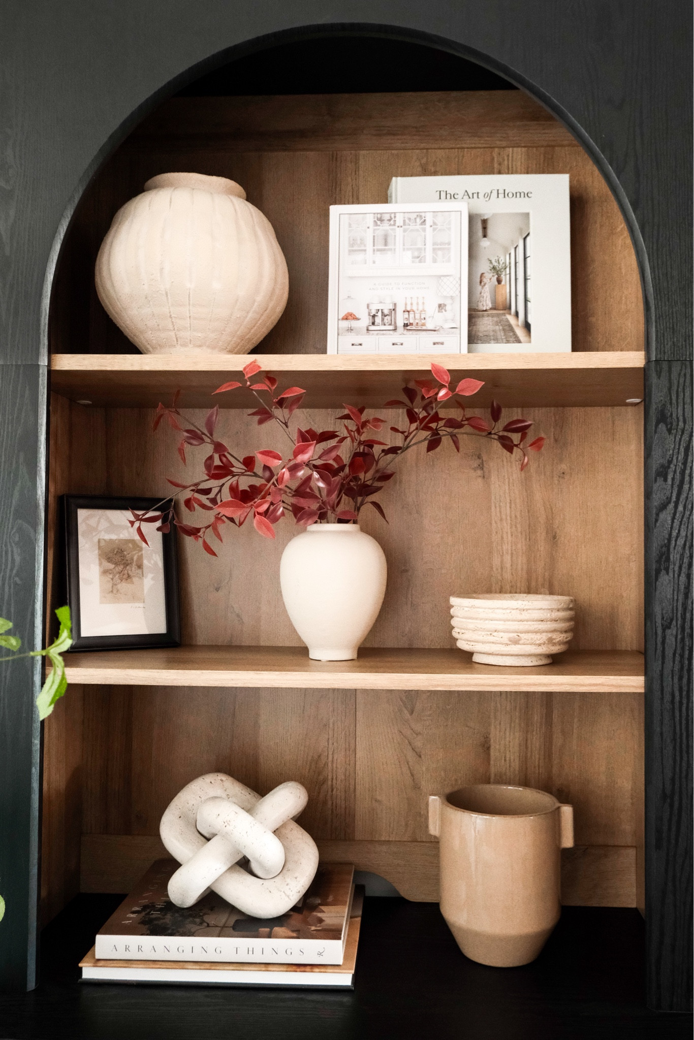 Bookcase decorations 

#LTKHome #LTKFindsUnder50 #LTKStyleTip