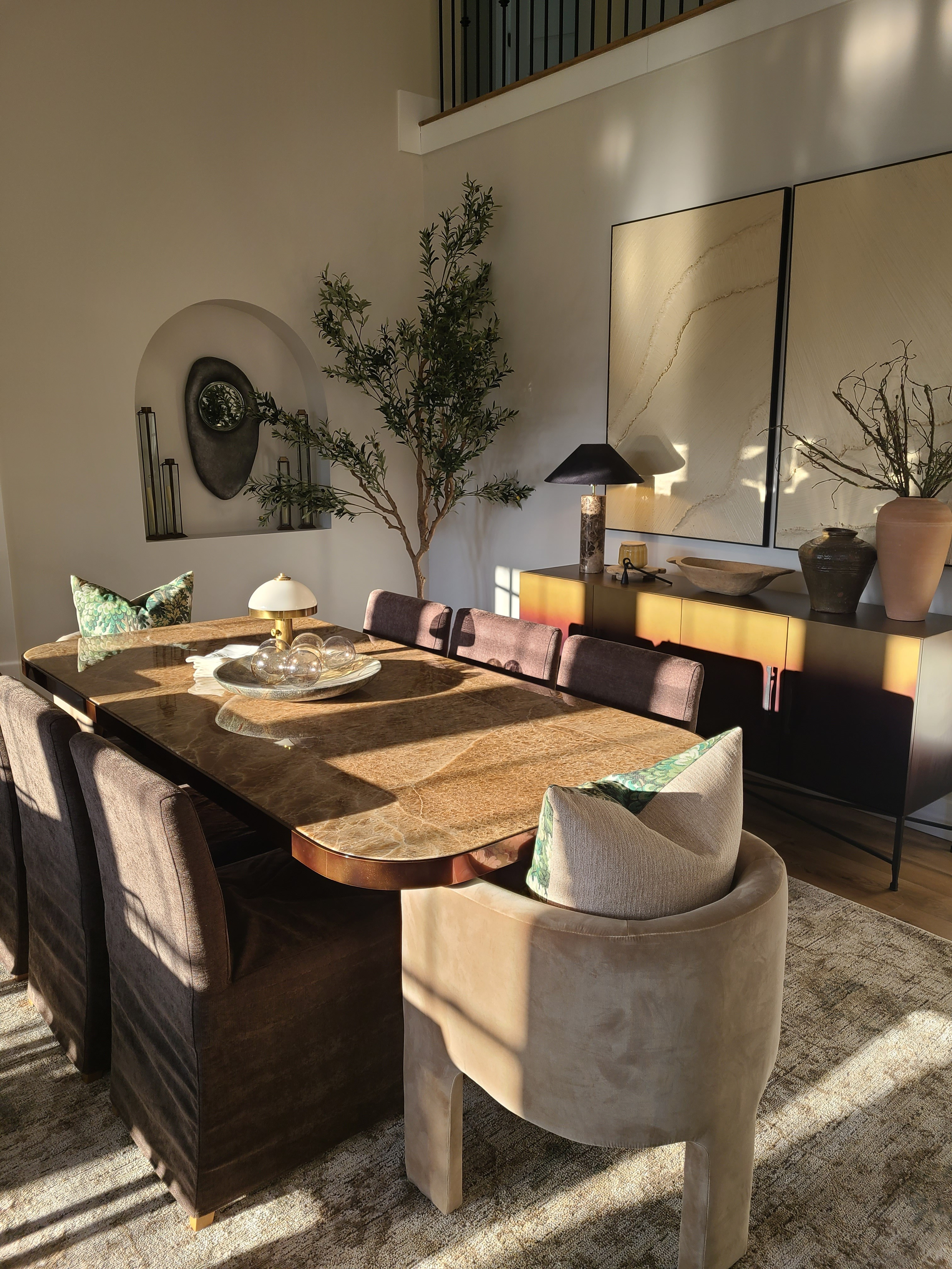 Spring dining room golden hour

#LTKHome #LTKSeasonal