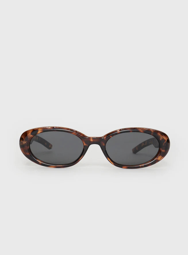 Leopold Sunglasses Tort | Princess Polly US