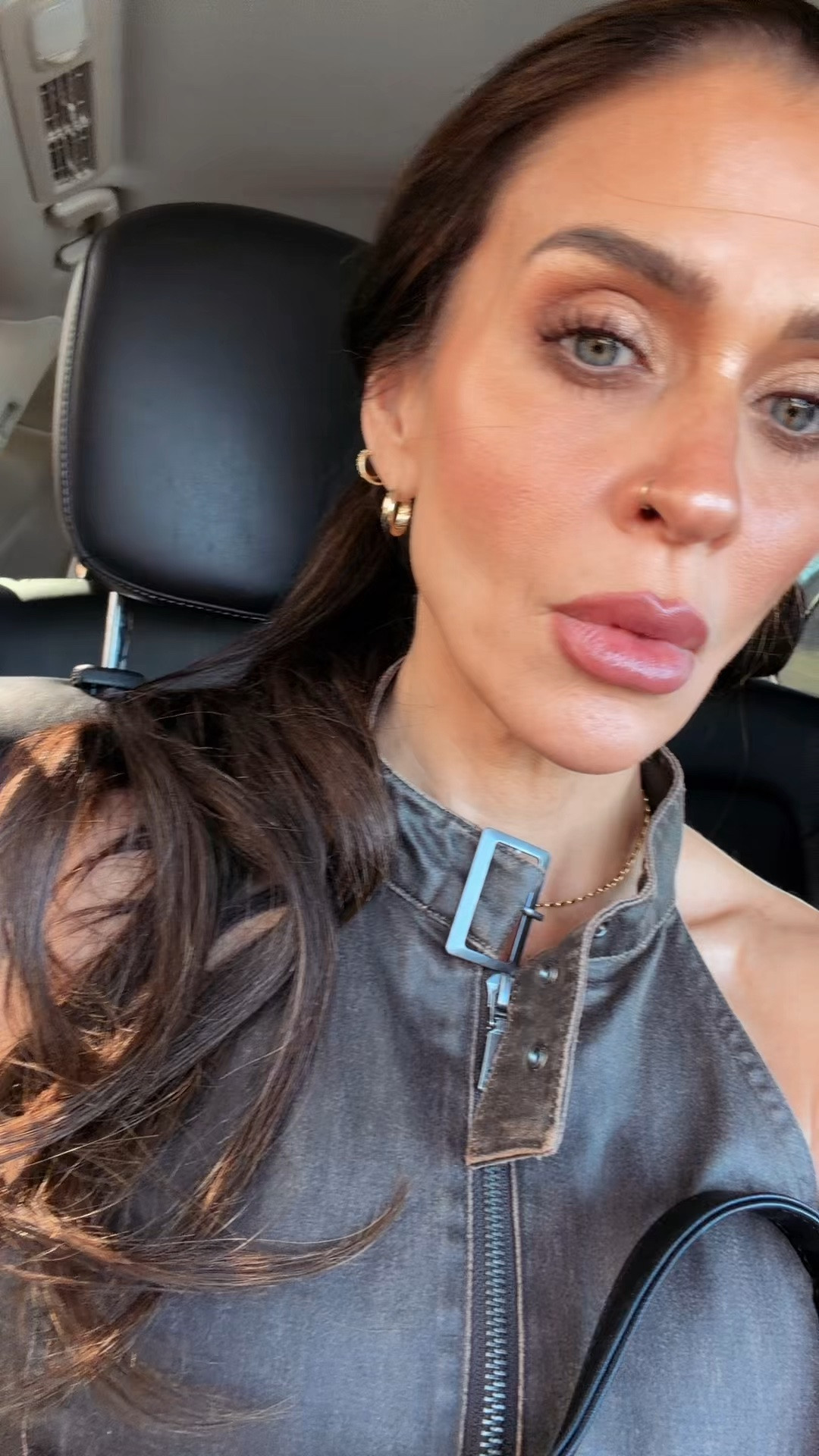 Sun bunny bronzer  from too faced is a classic and I’m so glad it’s back. It’s the prettiest glow that lasts all day. 

Makeup
Summer makeup
@Ana Luisa jewelry
Gold jewelry 
Simple small hoop earrings
Tarnish free jewelry 
@Sephora 
Bronzer
Powder bronzer

#LTKmorningroutine #LTKgrwm #LTKBeauty