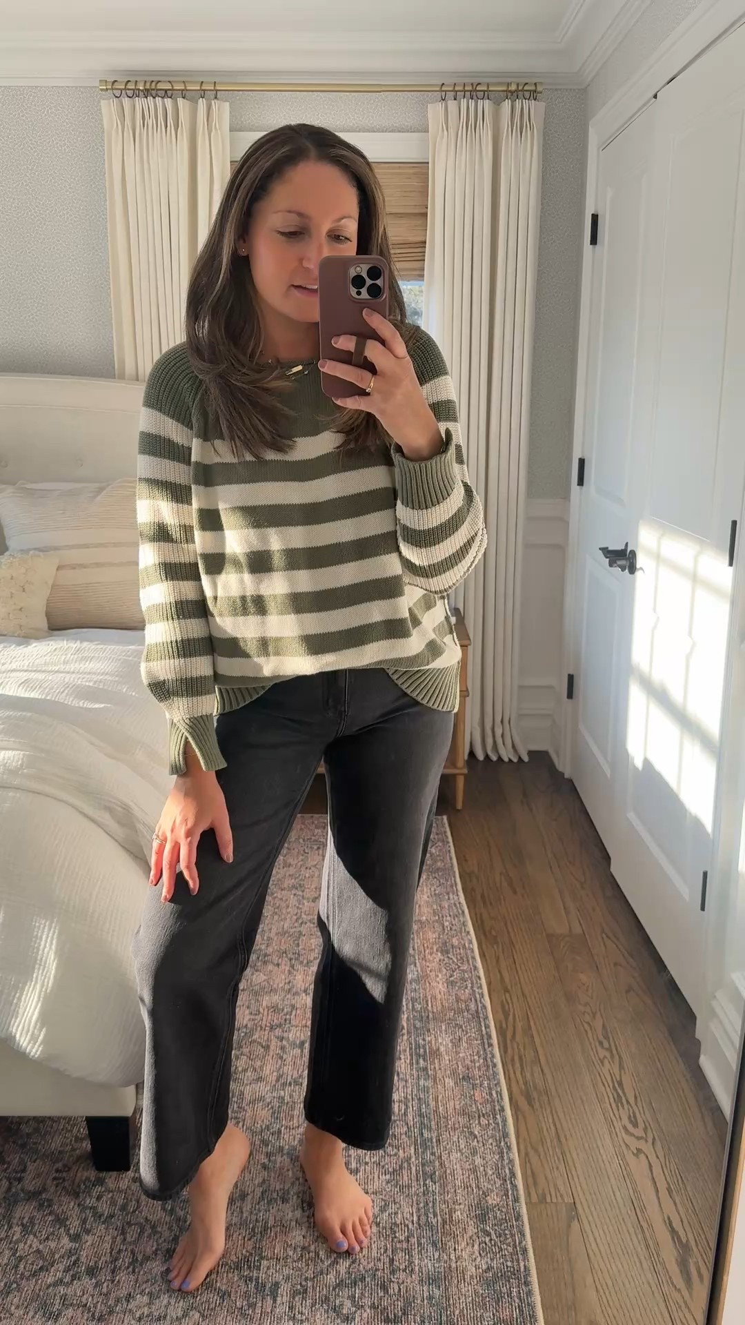 Today’s OOTD! My $50 @Quince jeans (true to size - love!!) and @Aerie sweater 🙌🏻

#LTKSaleAlert #LTKmomlife #LTKootd