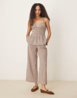 ASOS DESIGN wide leg pants in brown gingham | ASOS (Global)