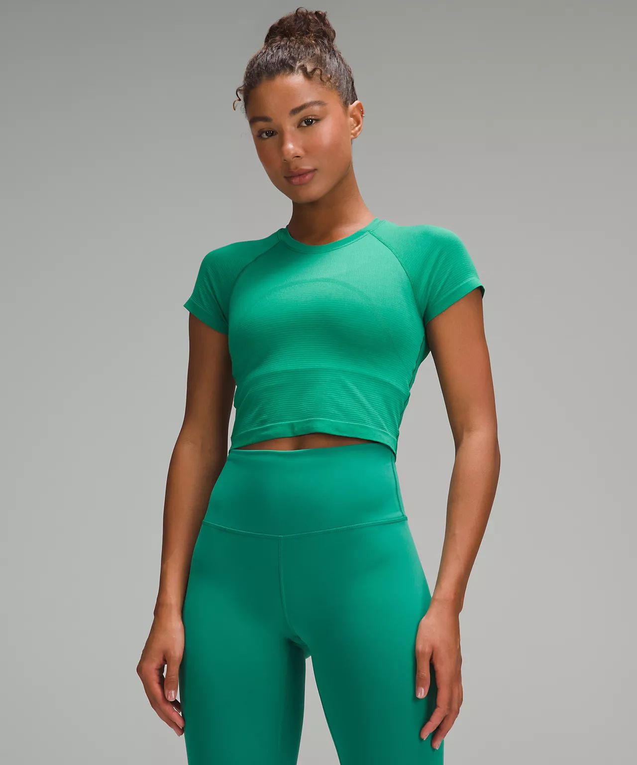 Swiftly Tech Cropped Short-Sleeve Shirt 2.0$68 USDAdd to Wish ListShop this lookShop this lookSh... | Lululemon (US)