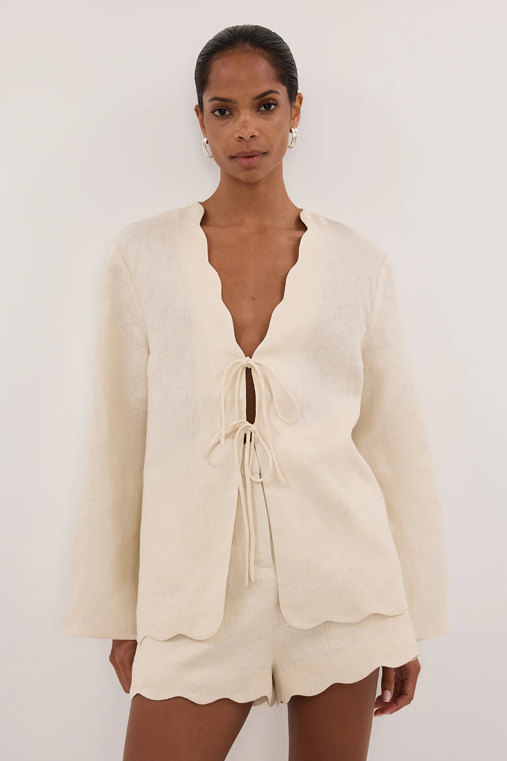 LELA SANDSTONE LINEN SLEEVED TOP | DISSH