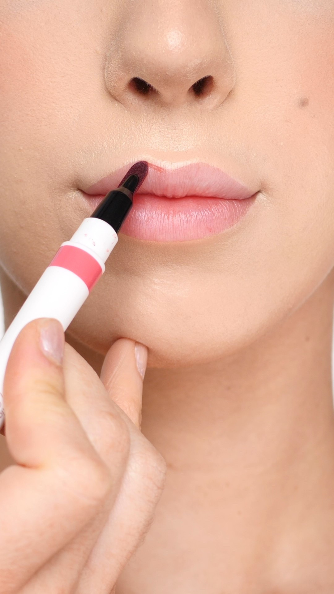 Simple lip stain look
*products gifted in pr

#LTKBeauty