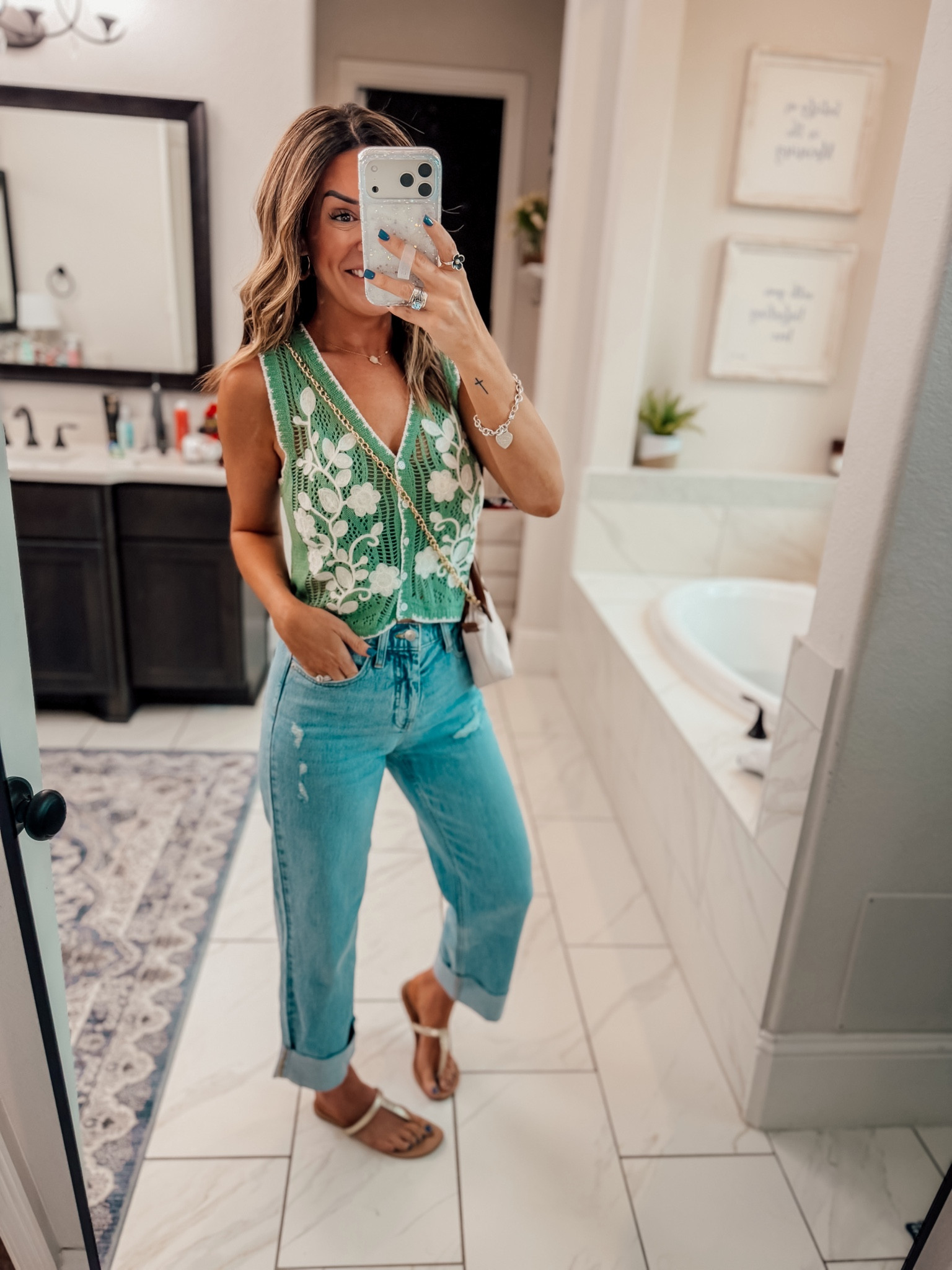 Wearing an XS in the top and a 0 regular in the jeans, I’m 5”6 for reference! 

#LTKdayinmylife #LTKgrwm #LTKootd