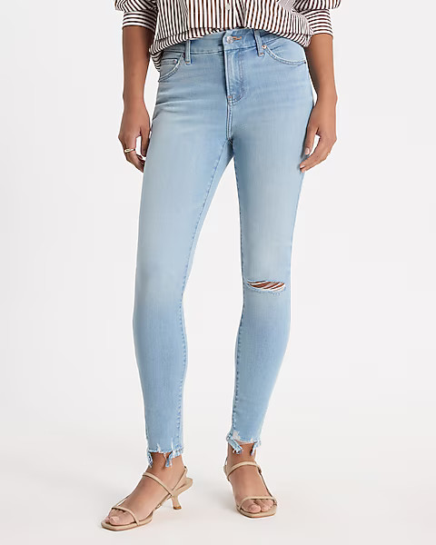 Mid Rise Light Wash FlexX Ripped Skinny Jeans | Express