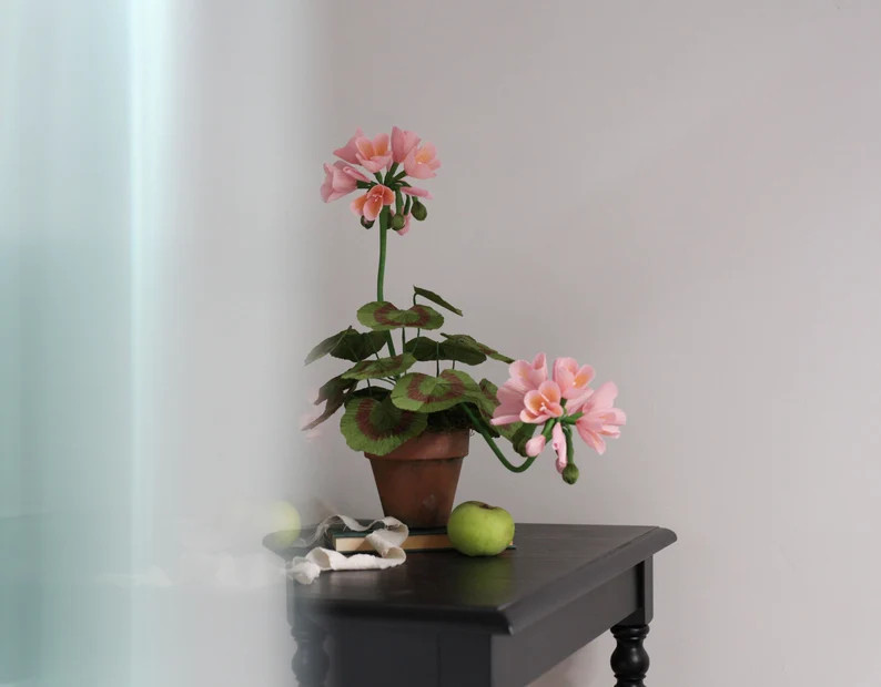 Handcrafted Pink Crepe Paper Geranium Plant - English Cottage Decor | Etsy (Global)