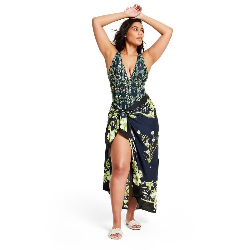Dainty Floral Print Pareo - Agua Bendita x Target Navy | Target