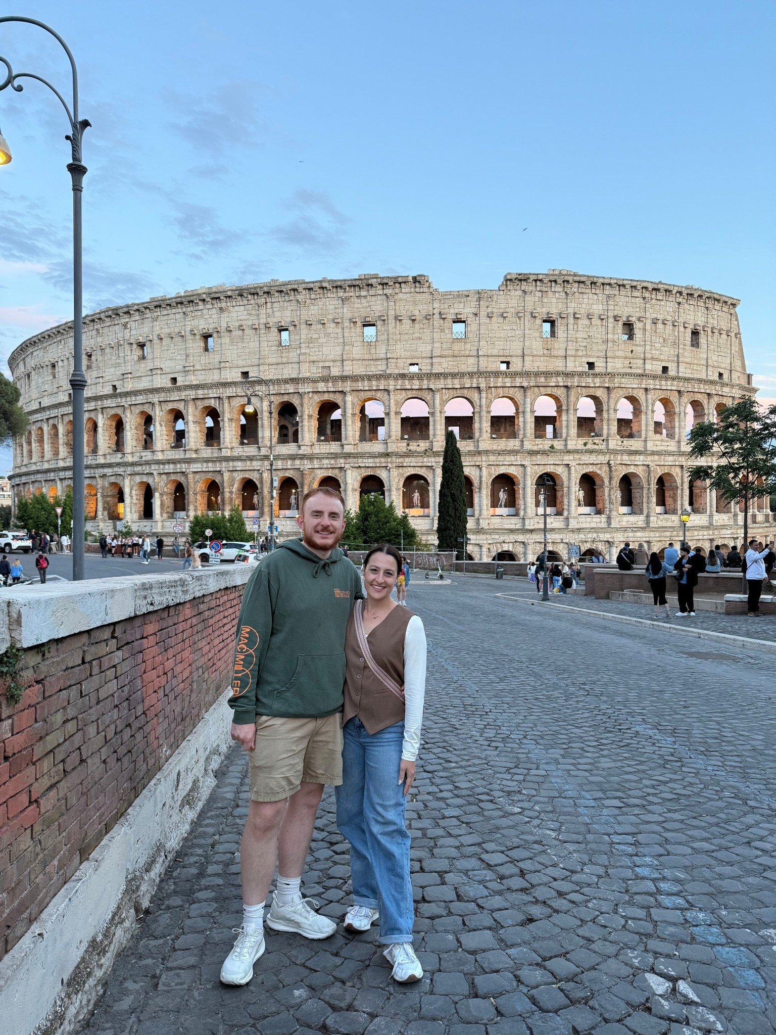 Our first man made wonder of the world! 


#europe #colloseum #italy #whattowear #set #newbalances #wideleg #squareneck #longsleevecroptop #croptop #travel #europetrip

#LTKTravel #LTKBeauty #LTKStyleTip