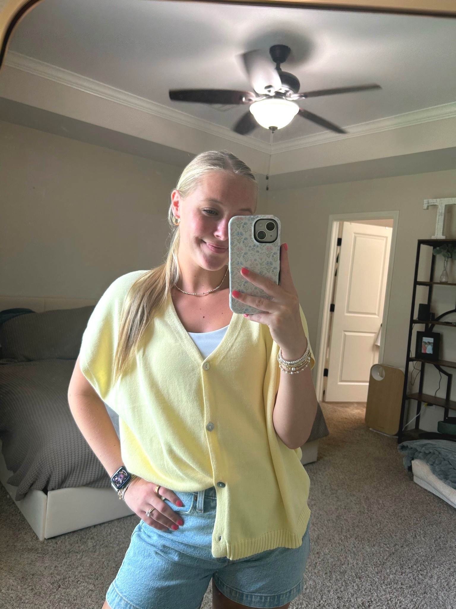 This sweater is SO good. Perfect transition piece!! The yellow is 😍 but there’s a ton of other colors and patterns as well!

#LTKootd #LTKSeasonal