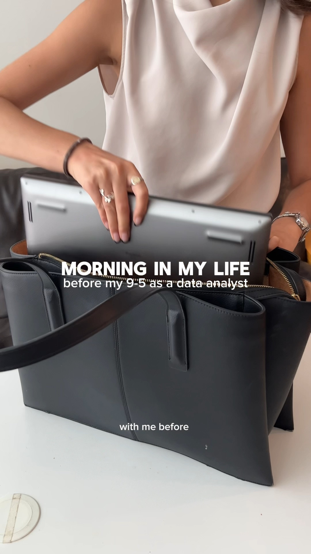 before my 9-5: spend tuesday morning with me before work as a data analyst @Aritzia @samedelman 

#dataanalyst #dayi̇nmylife #workdayinmylife #dataanalytics #pgemployee cincinnati lifestyle early career lifestyle cincinnati creator

#LTKvlog #LTKmorningroutine #LTKdayinmylife