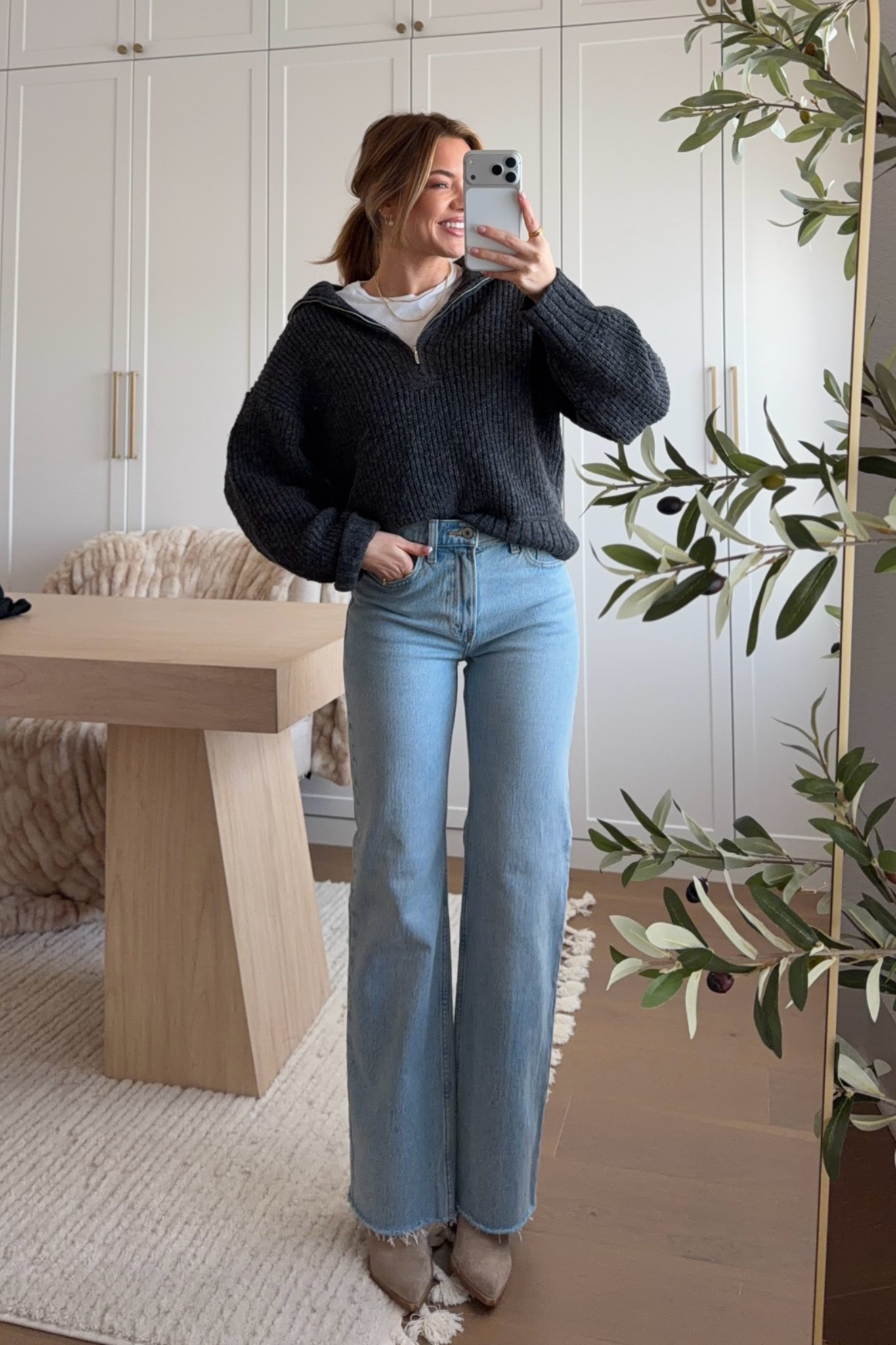 tops: xs // jeans: 24 regular — this quarter zip is perfect!!! paired it with my fav jeans. code: AFLTK
