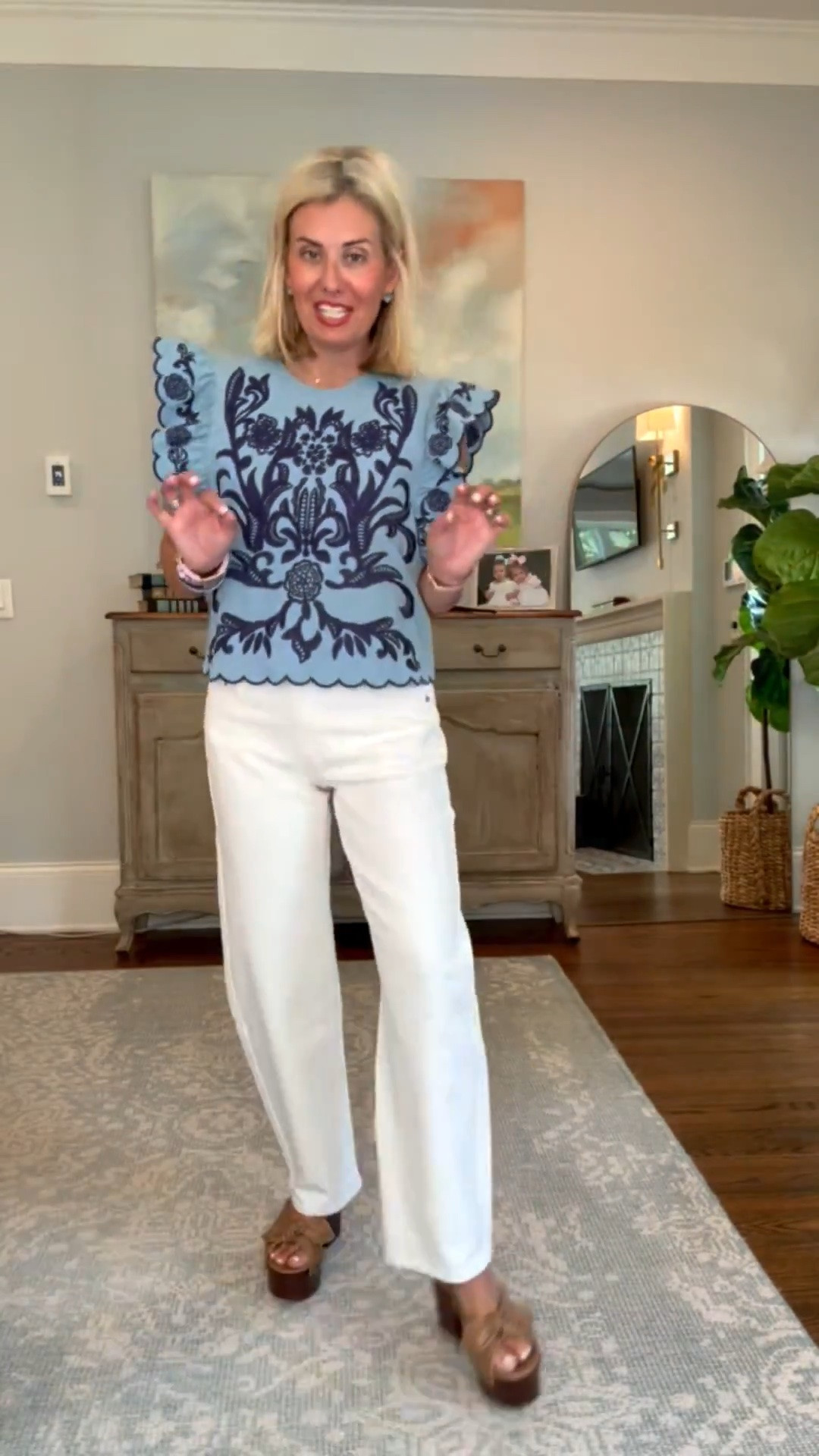 Have you ever seen a more yes top?!? I'm in small top, 26 jeans and 8 shoes. 

*code mixandmatch15 for 15% off your 1st order at Avara

#LTKOver40 #LTKmomlife #LTKstorytime