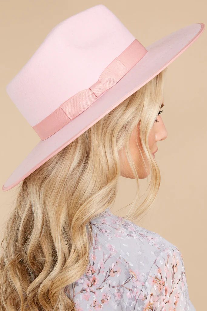 Stardust Rancher Dusty Pink Hat | Red Dress 