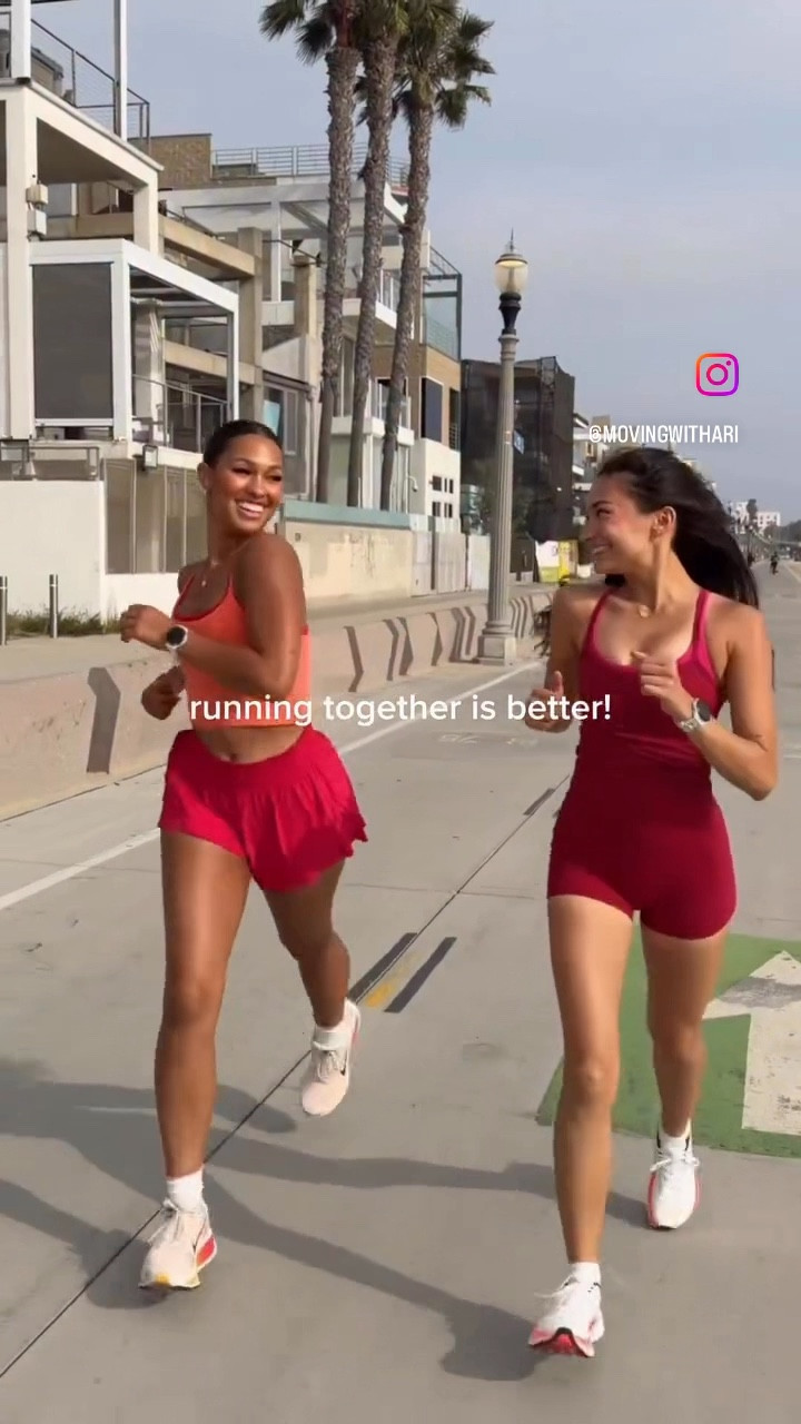 running with friends >>>>

#LTKActive #LTKfitnessgoals #LTKootd