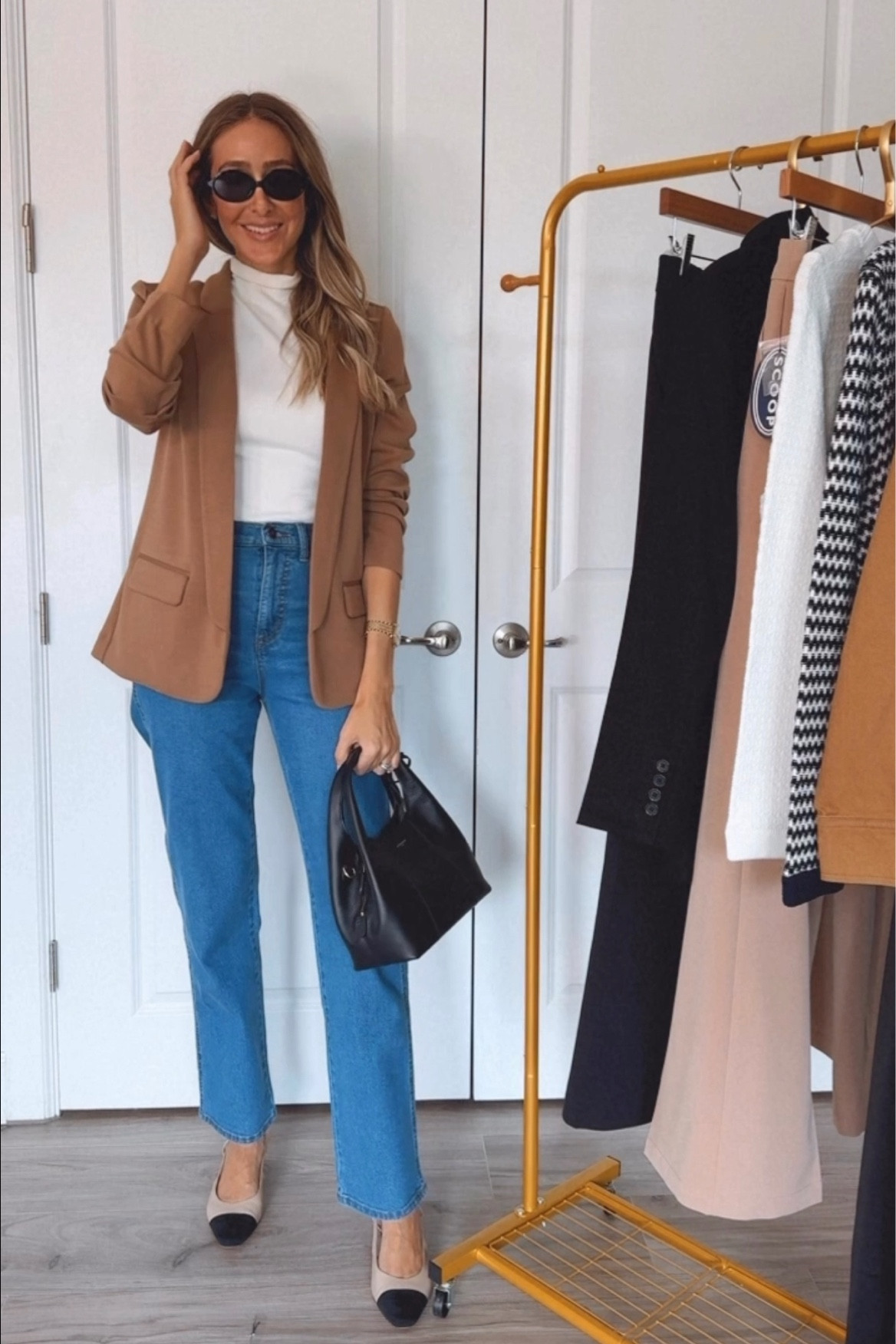 Beautiful causal outfit that I love! Everything runs true to size and I’m wearing a size small


#LTKOver40 #LTKSeasonal #LTKStyleTip