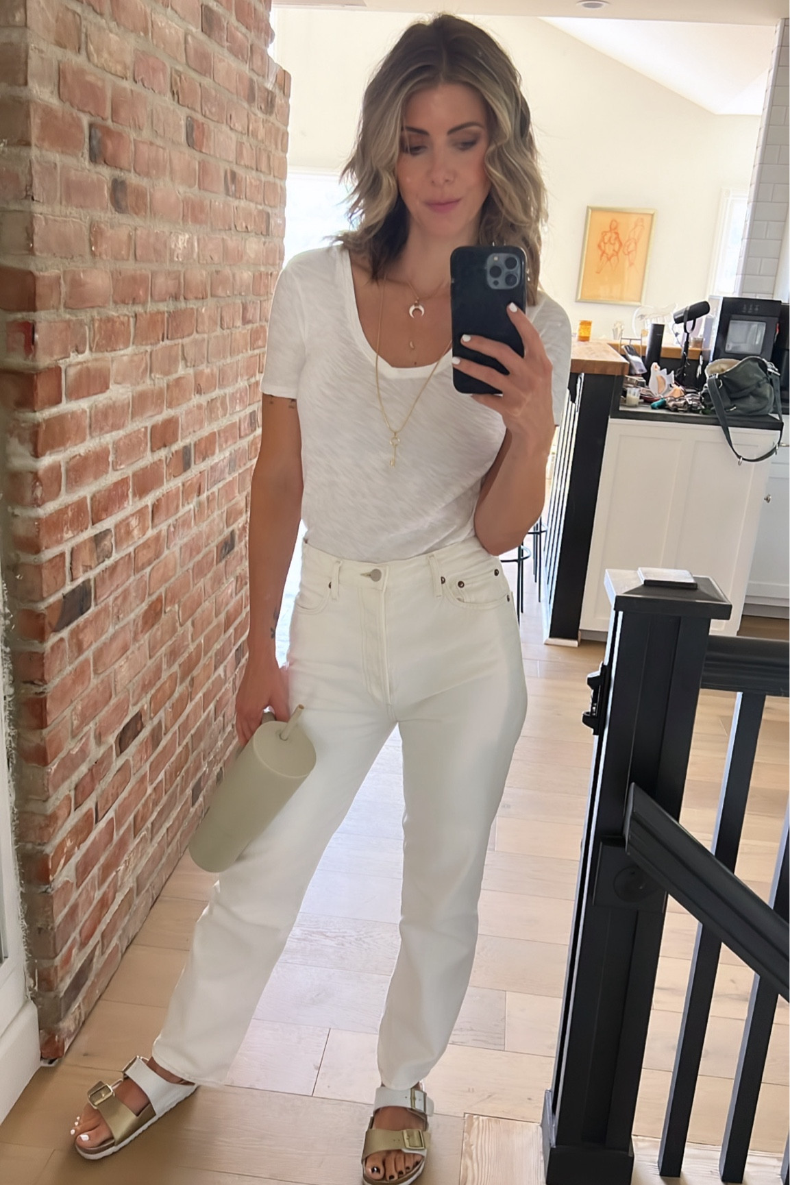 The most perfect white t-shirt EVERR

#LTKStyleTip #LTKOver40 #LTKTravel