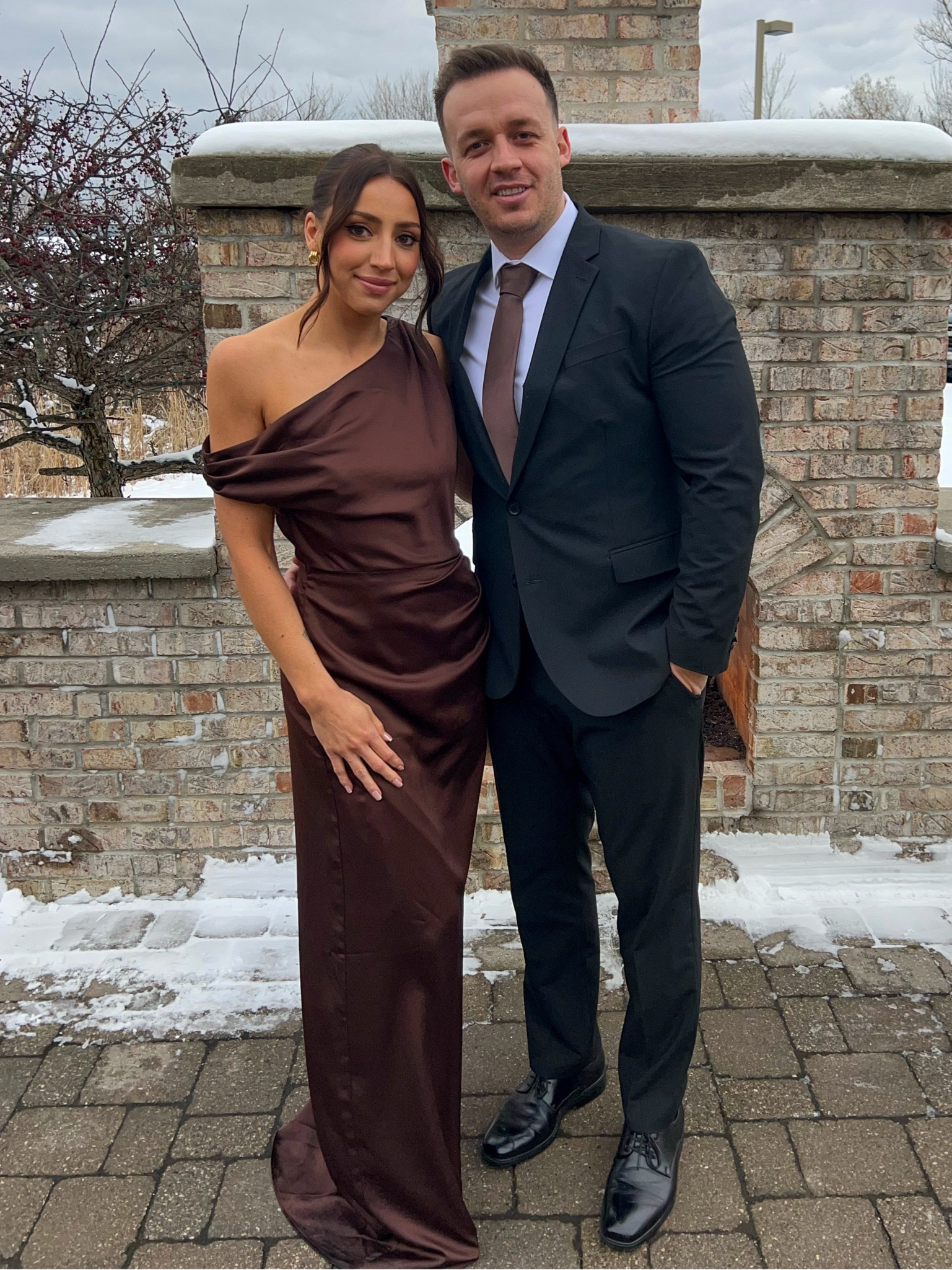 The perfect color and style dress for a winter wedding! ❄️

#LTKParties #LTKWedding #LTKStyleTip